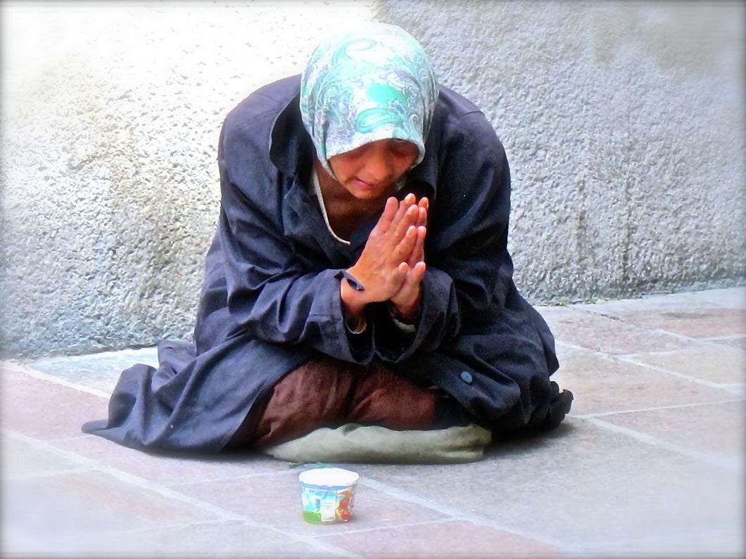 Budapest Beggar - Worlds Abroad